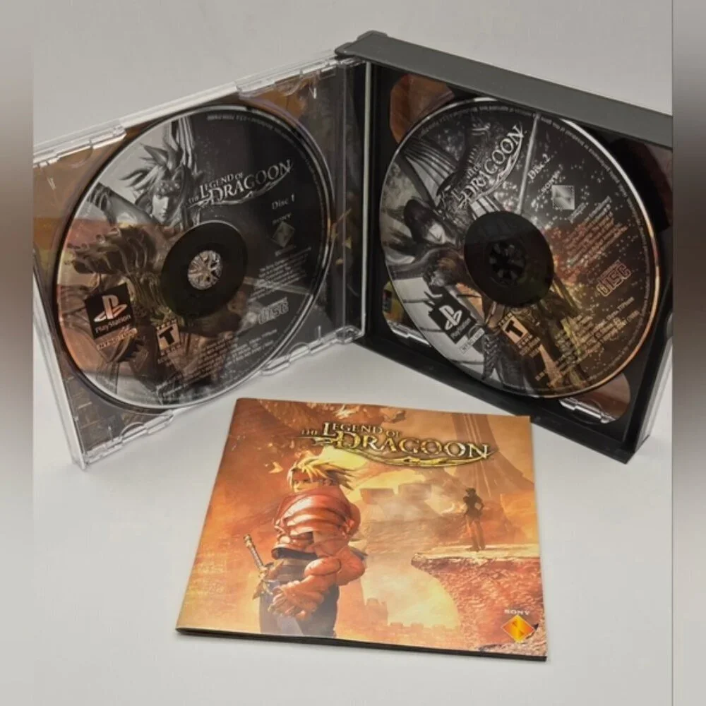 The Legend of Dragoon (PlayStation 1) – Complete 4-Disc Set – Greatest Hits
